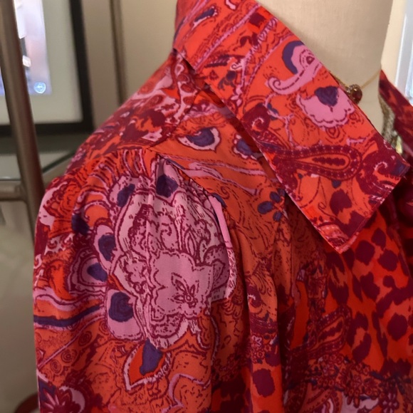 FP Satin soft polyester Top in bright maroon pink and orange. - Picture 6 of 8